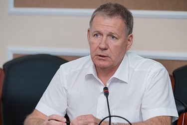 Депутаты оценили работу Уполномоченного по правам ребенка